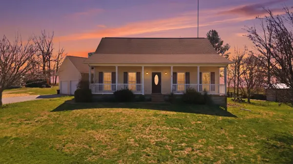 450 Drowning Creek Rd, Crossville, TN 38571
