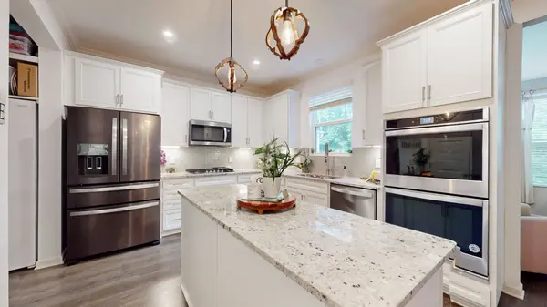 551 Montrose Dr, Mount Juliet, TN 37122
