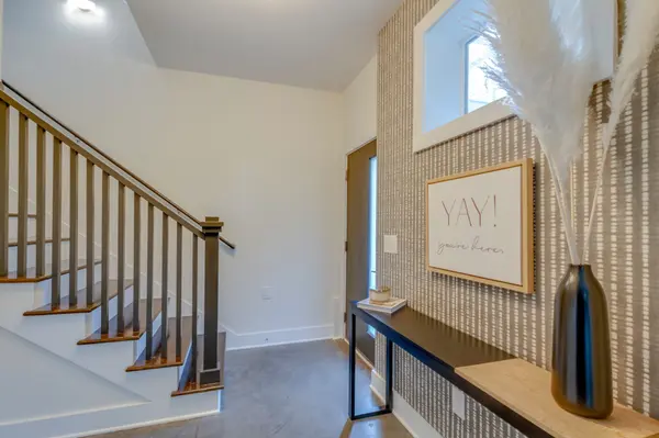 2134 9th Ave #N, Nashville, TN 37208