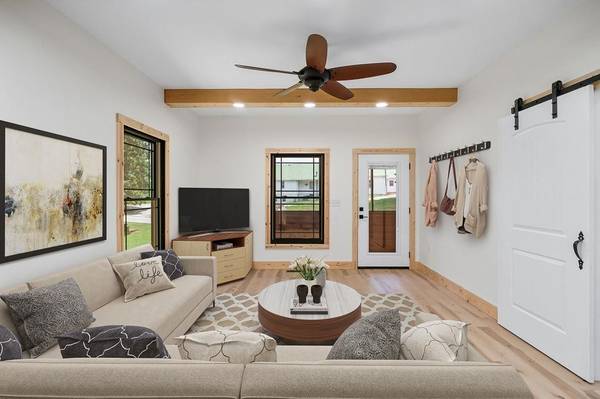 1100 Tanasi Trl, Cookeville, TN 38506
