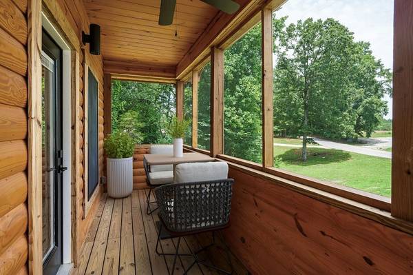 1100 Tanasi Trl, Cookeville, TN 38506