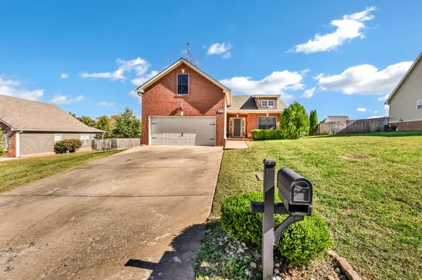 3027 Outfitters Dr, Clarksville, TN 37040