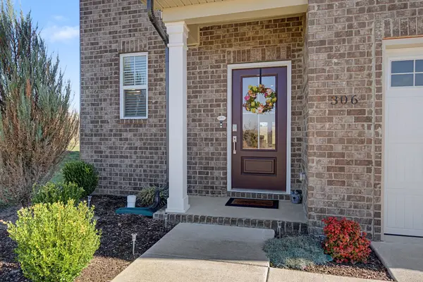 306 Nessa St, Lebanon, TN 37090