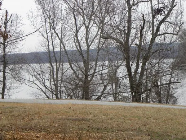 0 Bay Shore Drive, Big Sandy, TN 38221