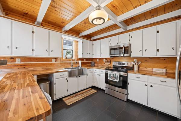 325 Evening Shadow Lane, Whitwell, TN 37397
