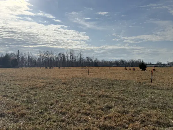 783 Mount Vernon Rd, Bethpage, TN 37022