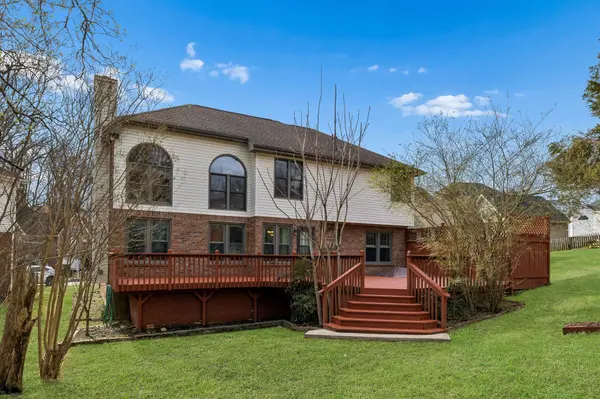 2213 S Ashford Ct, Nashville, TN 37214