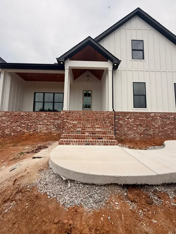 169 Hancock Dr, Morrison, TN 37357