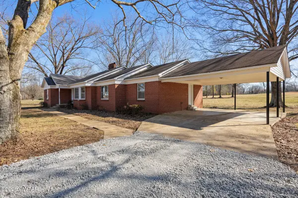 18810 Main St #W, Huntingdon, TN 38344