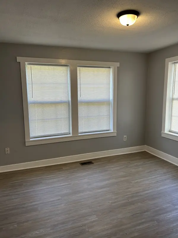 95 Front St, Stewart, TN 37175