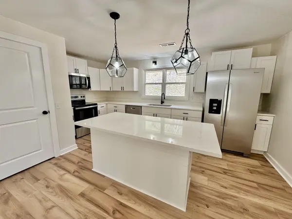 220 Friendship Hollow Rd #S, Pleasant Shade, TN 37145