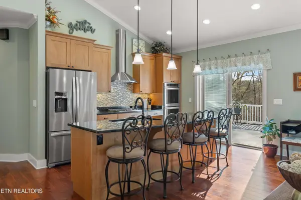 180 E Shore Drive, Rockwood, TN 37854