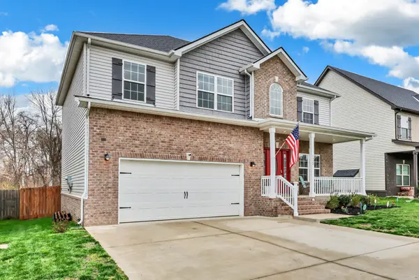 1322 Dan Brown Dr, Clarksville, TN 37042