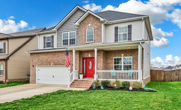 1322 Dan Brown Dr, Clarksville, TN 37042