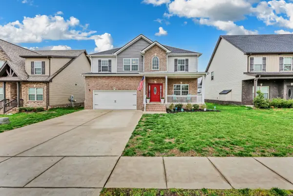 1322 Dan Brown Dr, Clarksville, TN 37042