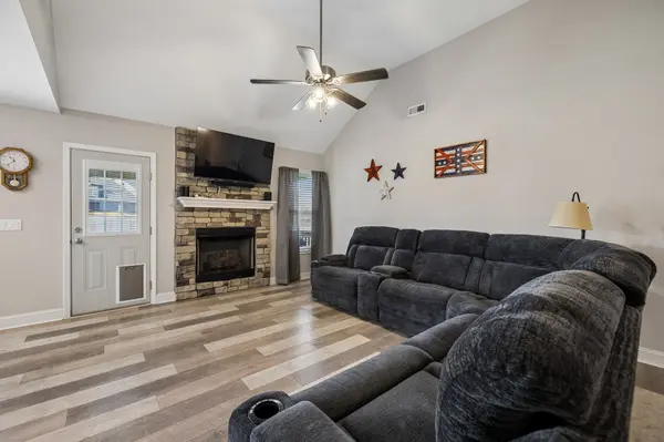 247 Stone Bluff Way, Clarksville, TN 37040