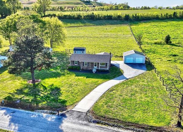 970 Wheelerfield Rd, Mount Pleasant, TN 38474