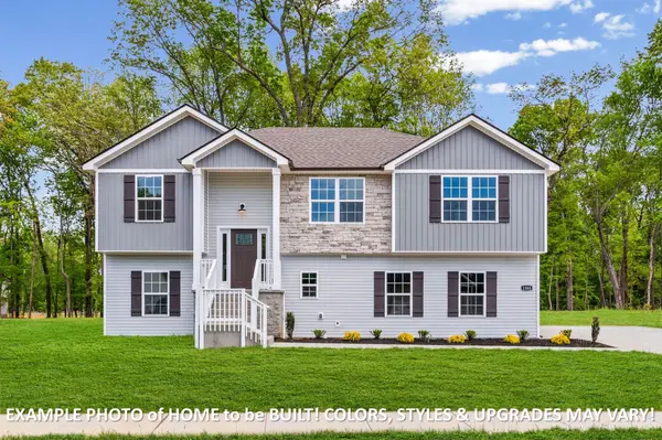 322 Tisha Ct, Clarksville, TN 37042
