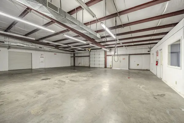 407 Arendall St, Adamsville, TN 38310