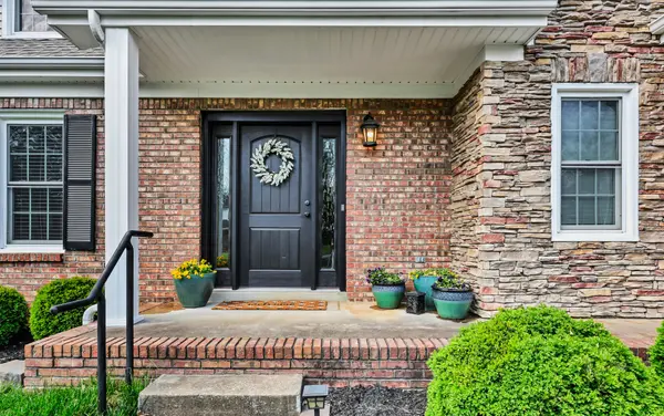 209 Longwood Ln, Clarksville, TN 37043