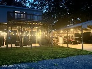 407 Pevahouse Camp Cir, Decaturville, TN 38329