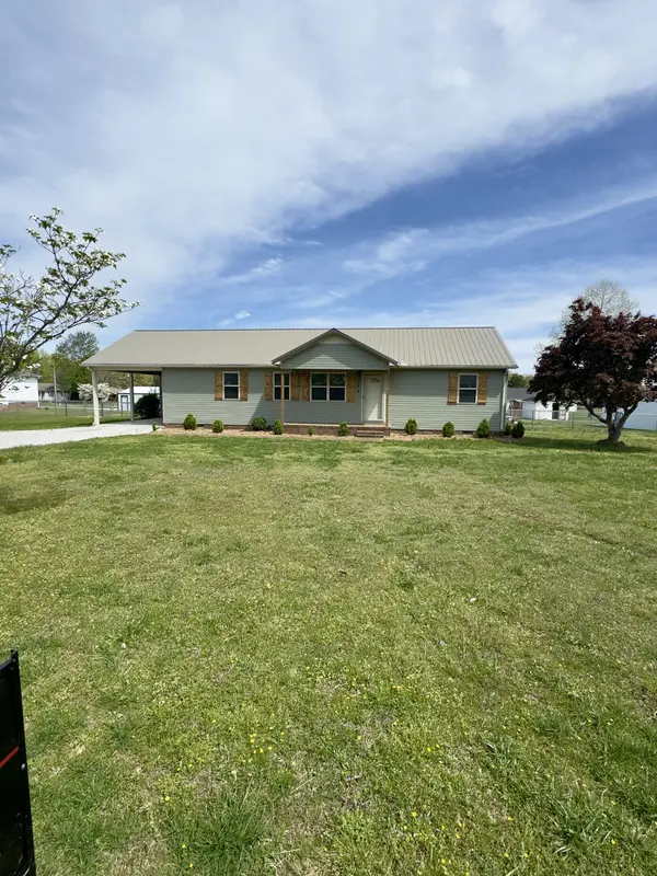 328 Deer Cir, Estill Springs, TN 37330