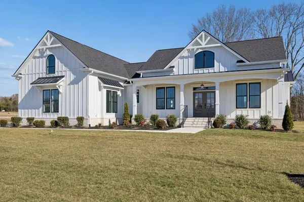 6208 Cedar Brooke Lane, Spring Hill, TN 37174