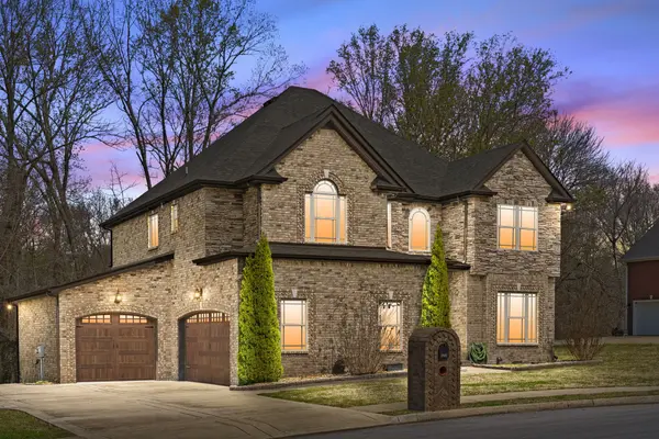 2531 Everwood Ct, Clarksville, TN 37043