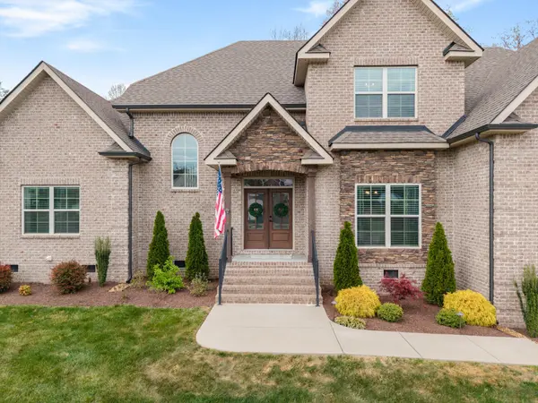 7822 Santos Dr, Murfreesboro, TN 37129