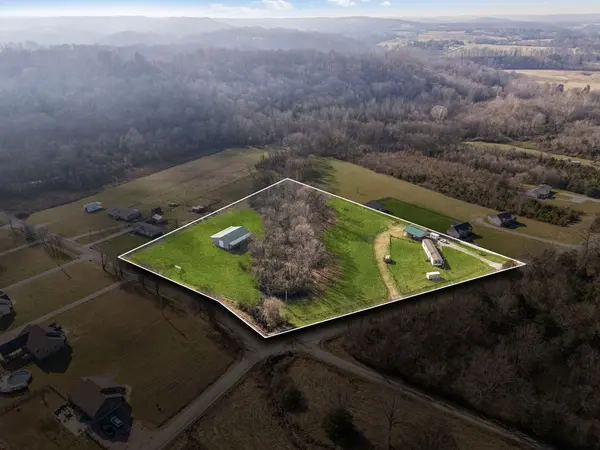 3118 McKibbon Rd, Culleoka, TN 38451