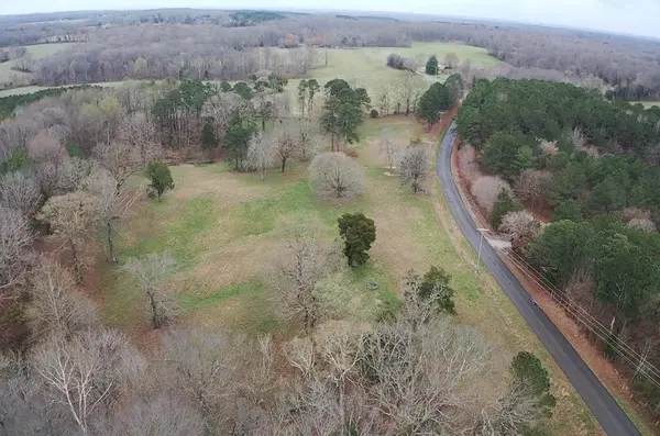 1486 Cedar Grove Rd, Big Sandy, TN 38221