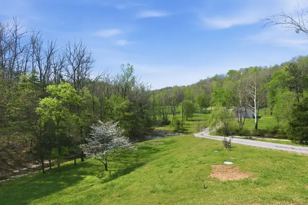 1075 Garland Hollow Rd, Pegram, TN 37143