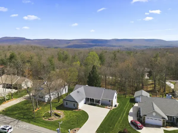 114 Windsor Rd, Crossville, TN 38558