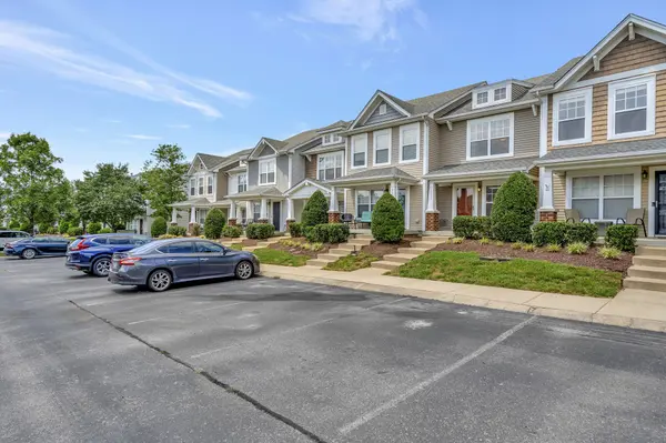 3395 Harpeth Springs Dr, Nashville, TN 37221