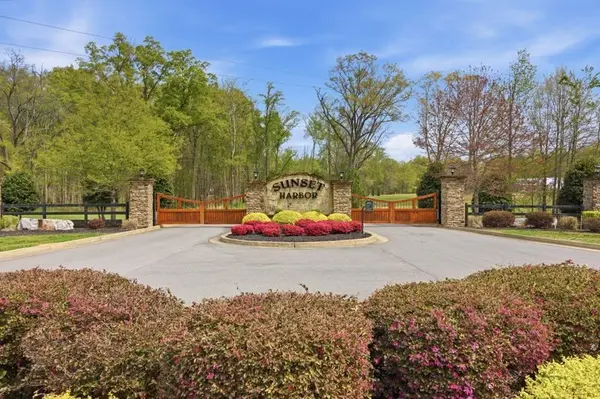 7 Peaceful Point, Dandridge, TN 37725