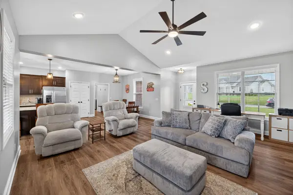 2760 Autumn Woods Trl, Cookeville, TN 38501
