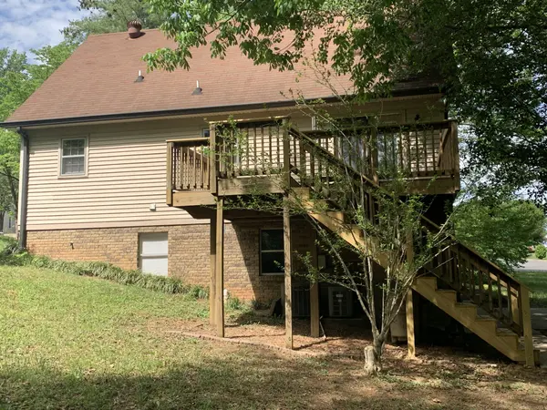 136 S Richview Rd, Clarksville, TN 37043