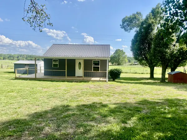 2471 Smartt Station Rd, Morrison, TN 37357