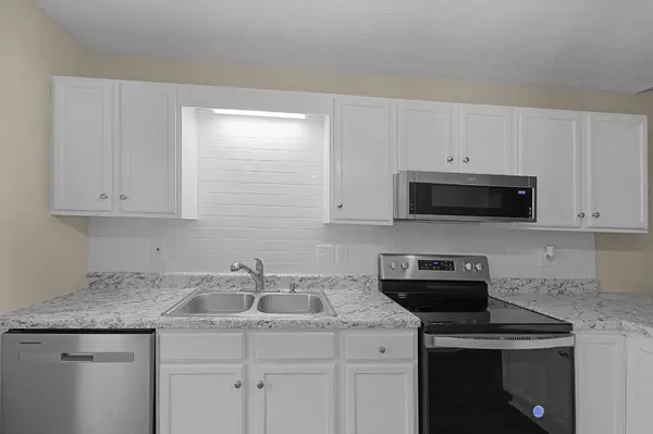 25 Dawnwood Cv, Jackson, TN 38305