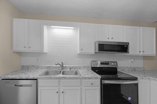 25 Dawnwood Cv, Jackson, TN 38305
