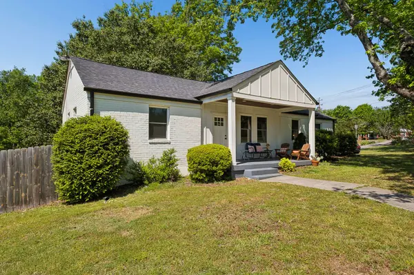 4311 Saunders Ave, Nashville, TN 37216