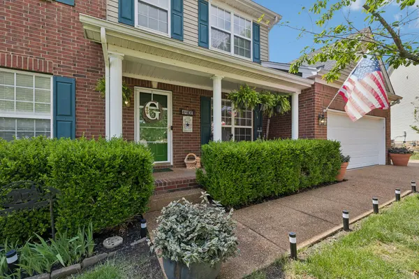 1409 Baileys Barn Ct, Spring Hill, TN 37174
