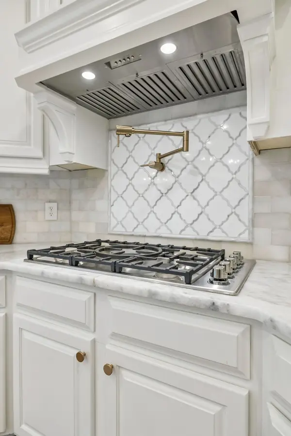 9511 Coronet Ln, Brentwood, TN 37027