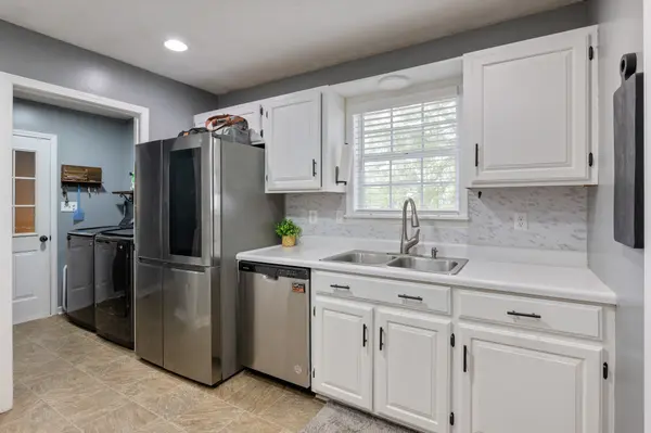 199 Stanfill Rd, Lexington, TN 38351