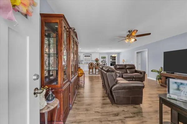 1841 Hills Chapel Rd, Manchester, TN 37355