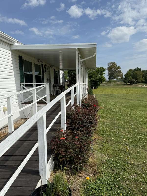 145 Hickenbottom Ln, Morrison, TN 37357