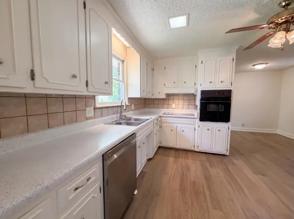 102 Lakewood Cir, Smyrna, TN 37167