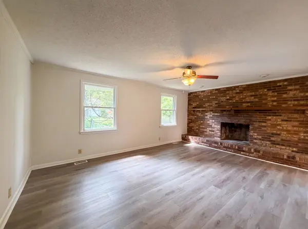 102 Lakewood Cir, Smyrna, TN 37167