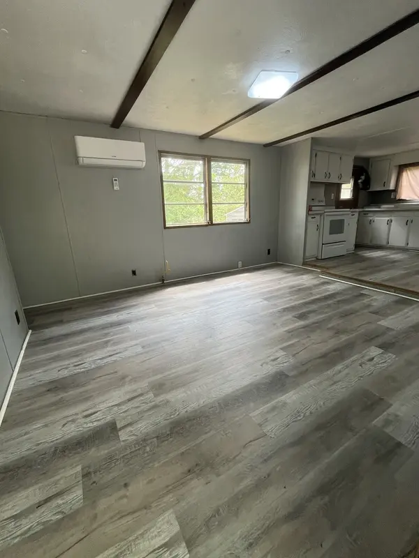 388 Davis Mill Rd, Parsons, TN 38363