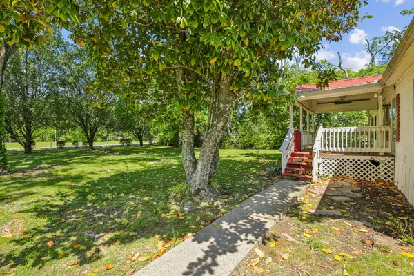 3212 Greer Rd, Goodlettsville, TN 37072